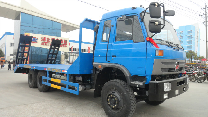 楚風(fēng)后雙橋挖機(jī)拖板車