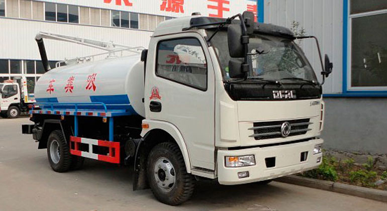 東風(fēng)多利卡5.5方吸糞車(chē)