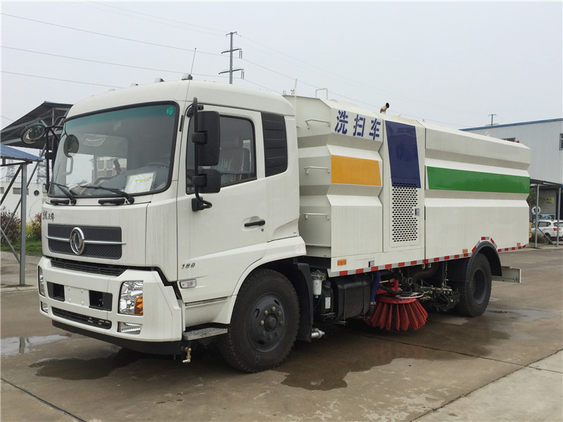 東風天錦洗掃車（14方）