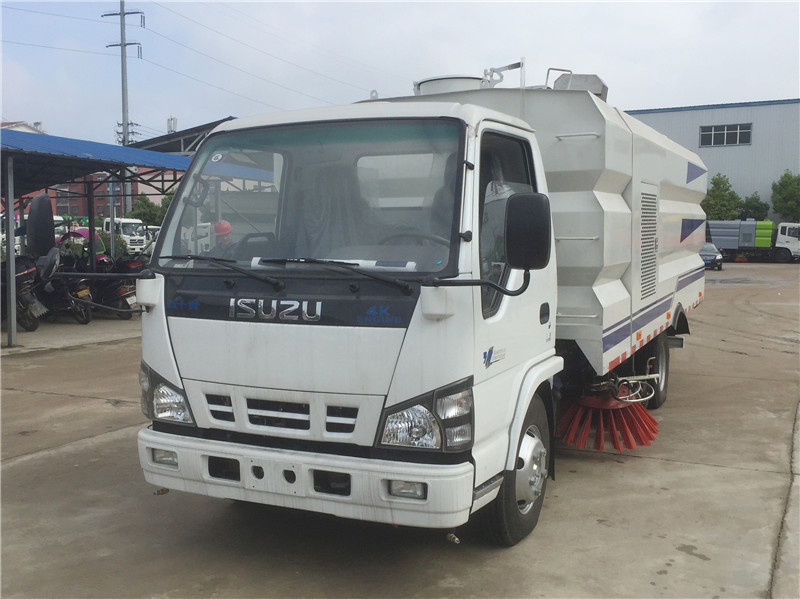 五十鈴洗掃車（8方）