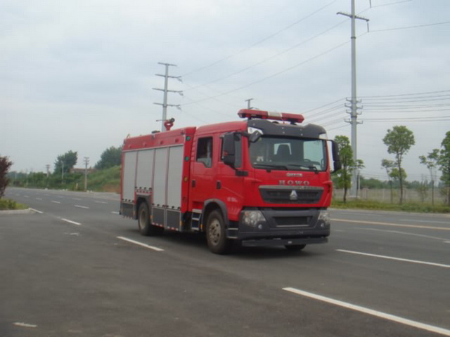 重汽單橋水罐消防車