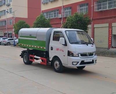 東風(fēng)小型密封廂式垃圾車(chē)