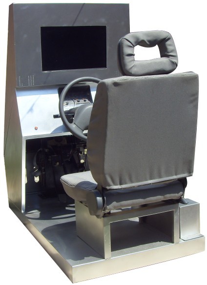 汽車(chē)駕駛模擬機(jī)