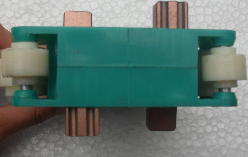 JD-4-50A集電器、滑觸線集電器、行車(chē)導(dǎo)電器