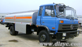 廣西油罐車，內蒙古油罐車，江蘇加油車廠家直銷www.dlzycf.