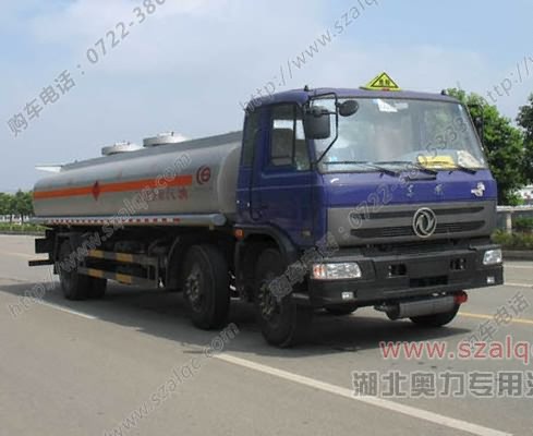 東風(fēng)小三軸加油車★	油罐運(yùn)輸車★東風(fēng)福瑞卡油罐車