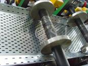 電纜橋架成型機(jī)設(shè)備