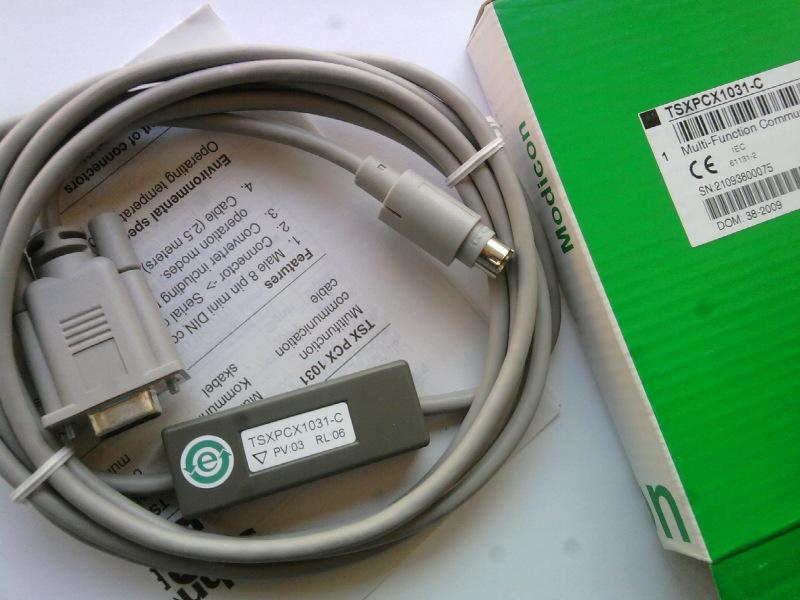 Schneider施耐德串行多功能編程電纜TSXPCX1031-C