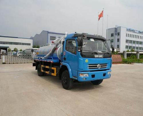 東風多利卡吸糞車