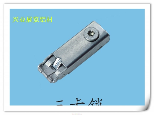 展覽器材安裝，三卡鎖，高位鎖，活絡(luò)施架，可調(diào)角度比架，層板鉤，