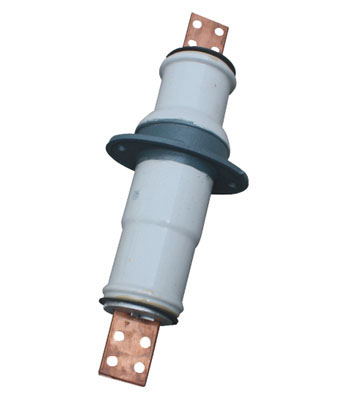 CB-6,10KV/200-1500A戶內(nèi)銅，鋁導(dǎo)體穿墻套管