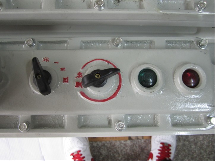 CBDR防爆電加熱油汀\溫度可調(diào)的防爆電加熱油汀\防爆油汀價格