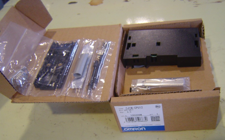 OMRON E3X-ZA11 2M 特價供應(yīng)