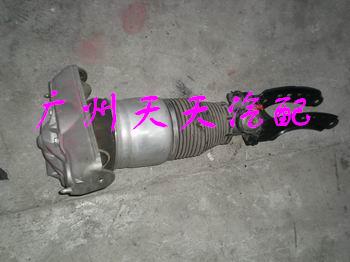 供應(yīng)奧迪Q7減震器，電子扇，冷氣泵等全車件，拆車件
