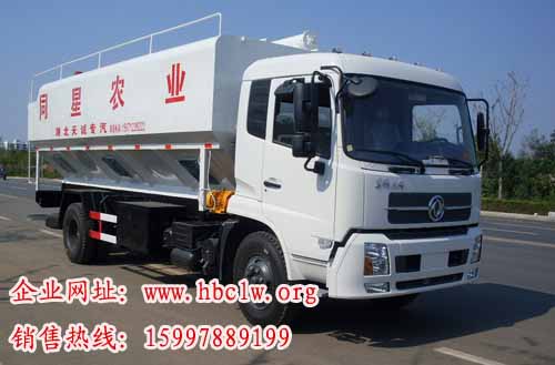 飼料運(yùn)輸車，散裝飼料罐車廠家直銷，價(jià)格優(yōu)惠