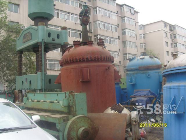 博興二手陶瓷反應(yīng)釜價格/青州二手反應(yīng)釜廠家/壽光二手反應(yīng)釜報價