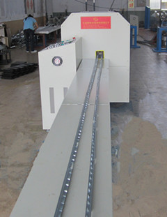 鋼邊箱生產(chǎn)線，鋼帶包邊機，鋼帶箱設(shè)備，鋼邊包裝機