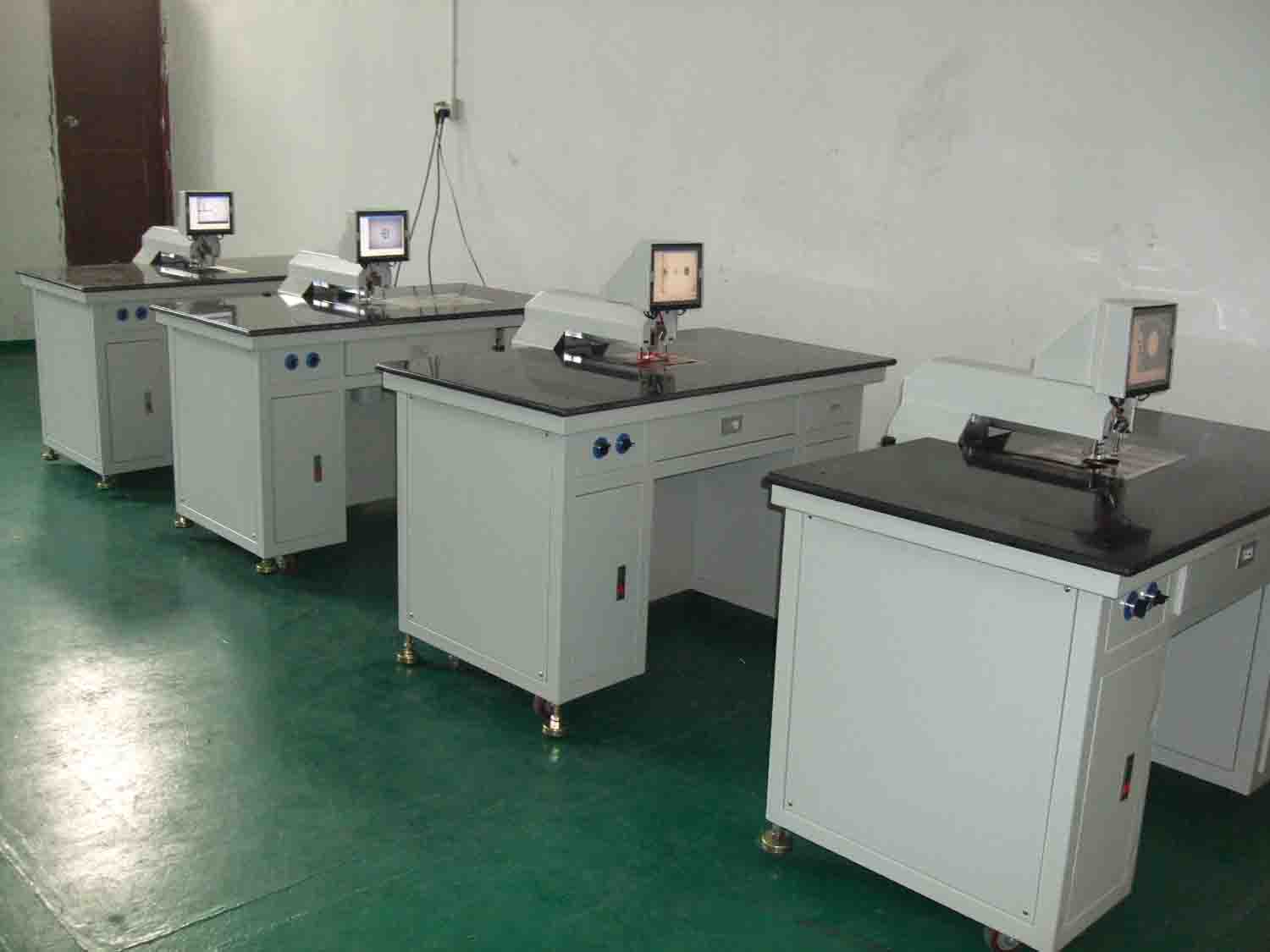 專(zhuān)業(yè)CCD自動(dòng)定位沖孔機(jī)，尼圣爾電工