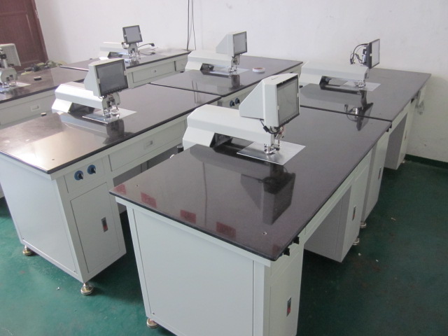 好自動(dòng)打孔機(jī)，尼圣爾造