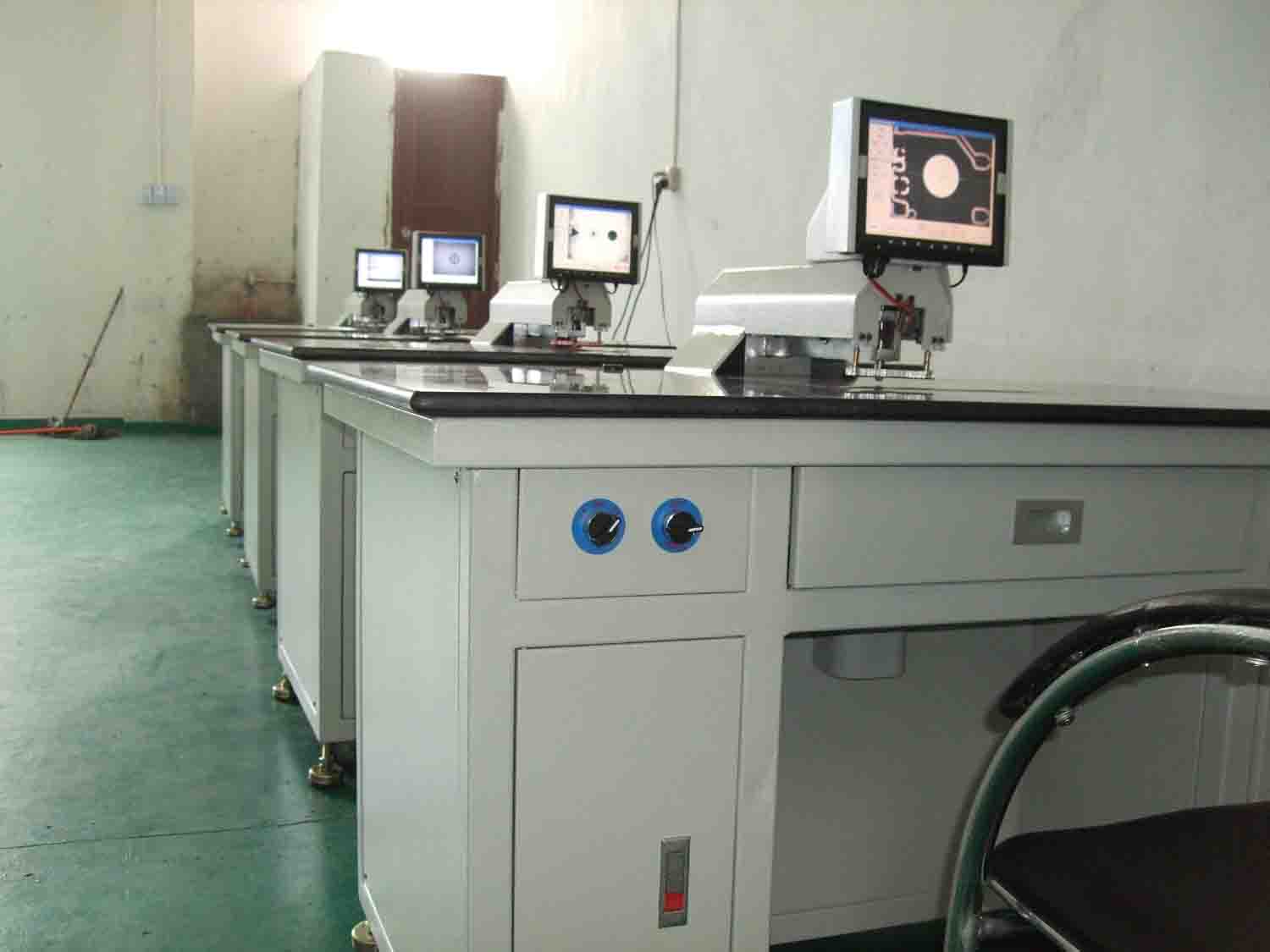 帶給您方便的自動(dòng)打孔機(jī)，尼圣爾售賣(mài)