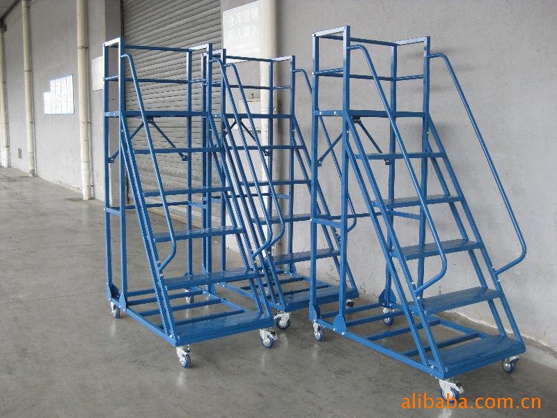 供應(yīng)可拆裝登高梯 登高取物車 深圳登高車生產(chǎn)廠家