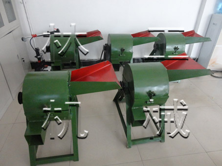 供應(yīng)飼料攪拌機(jī)，飼料混合機(jī)價(jià)格03
