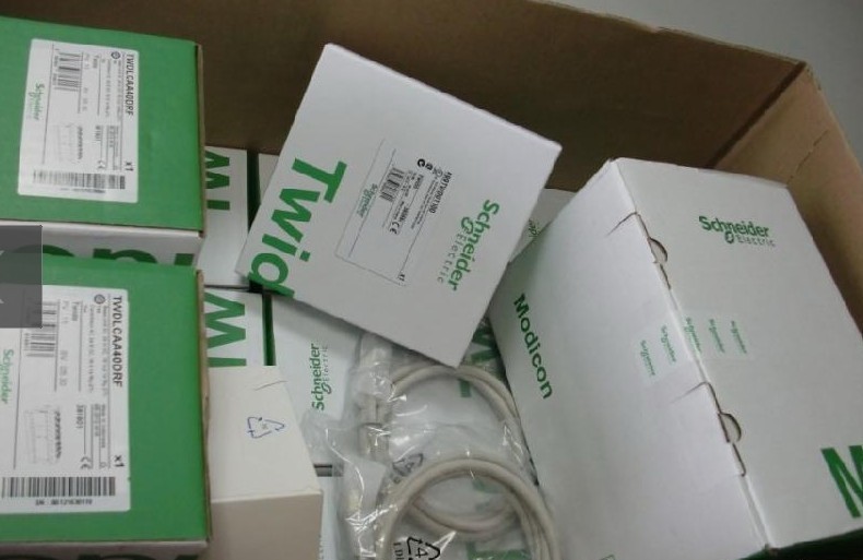 ATV71HD11N4S337施耐德
