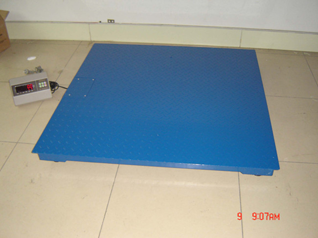 1噸平臺(tái)稱價(jià)格，2噸電子平臺(tái)秤，3噸地磅稱