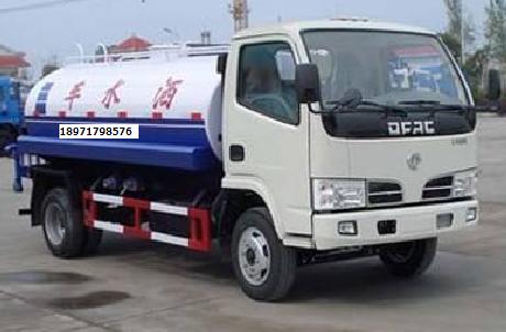 5噸灑水車價格東風(fēng)灑水車價格