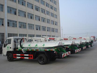 哪里生產(chǎn)銷售小型吸糞車福田吸糞車價格