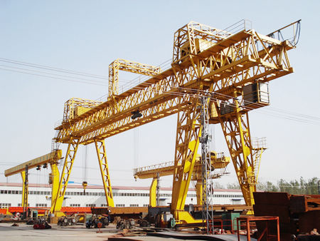 雙主梁桁架門式起重機(jī)|天津天車|