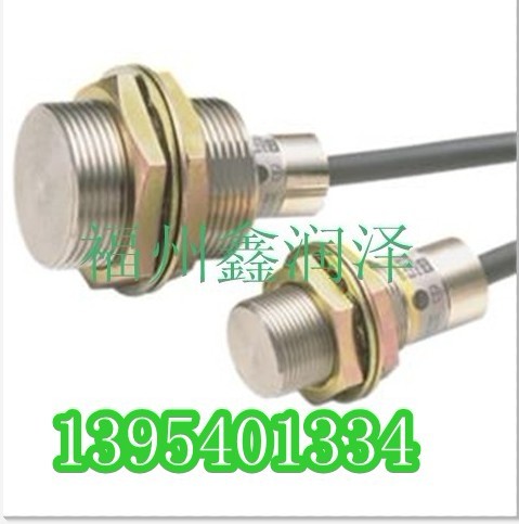 E2E-X10D15-M1G