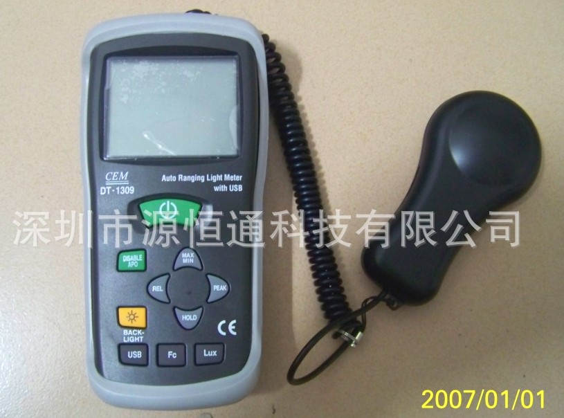 DT1309香港CEM數(shù)字式照度計(jì)DT-1309光度計(jì)DT 130