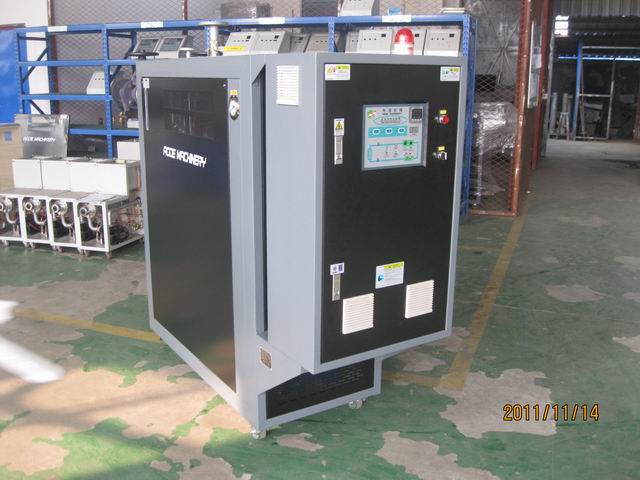 橡膠輪胎硫化模具用電加熱爐，橡膠硫化機(jī)輪胎成型導(dǎo)熱油加熱鍋爐