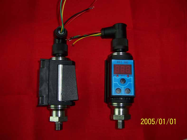 YSJ數顯壓力繼電器