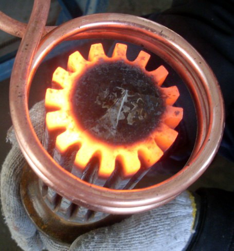 供應(yīng)常州高頻淬火機(jī)，鎮(zhèn)江高頻淬火機(jī)，工件熱處理設(shè)備