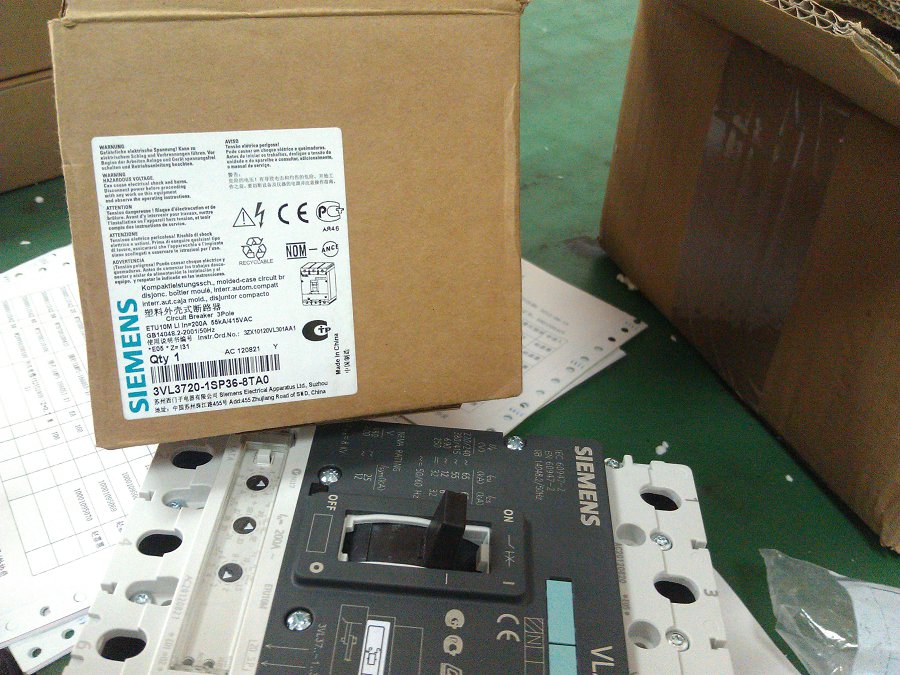 3VT8210-2DA03-0AA0西門(mén)子代理