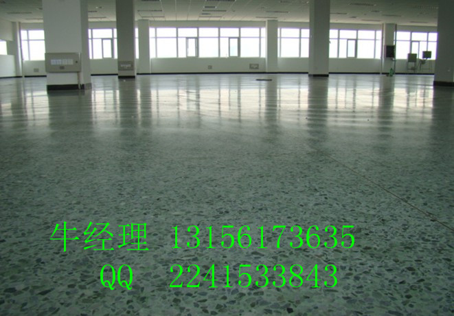 質(zhì)量好重磅低價的濟南地面硬化劑報地面硬化道路劃線