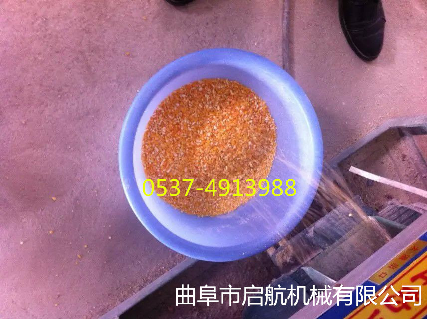 福州 山西地區(qū)玉米制糝機(jī)  玉米制碴子機(jī)械