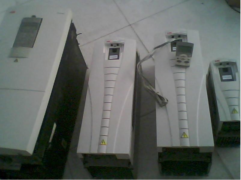 ACS510-01-031A-4 15KW 全新原裝 ABB變頻器