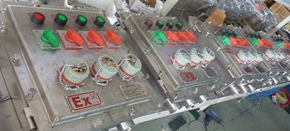 不銹鋼防爆防腐檢修電源箱，不銹鋼防爆防腐檢修箱
