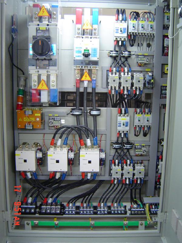 重慶機(jī)電市場配電箱