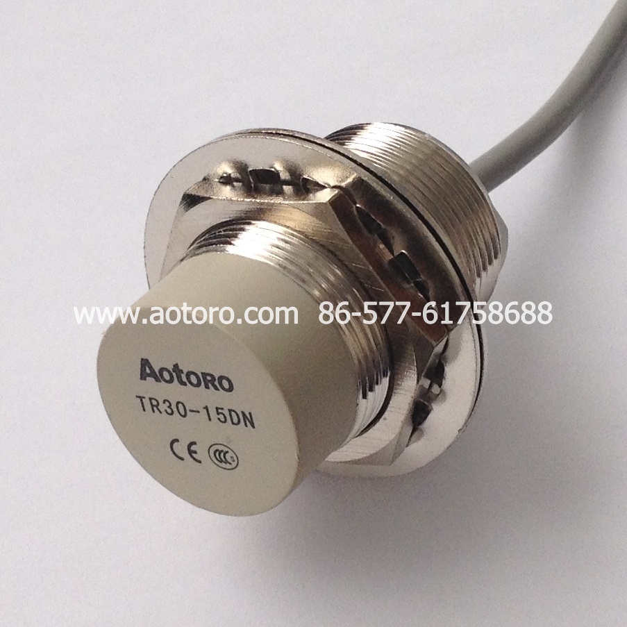 供應(yīng)圓柱型接近開(kāi)關(guān)TR30-15DN(E2E-X18ME1)質(zhì)優(yōu)價(jià)