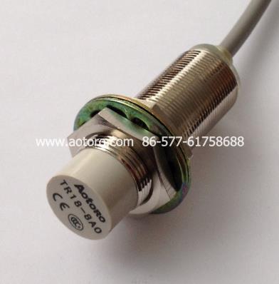 正品特價(jià)接近開(kāi)關(guān)TR18-8AO E2E-X10MY1電感式傳感器