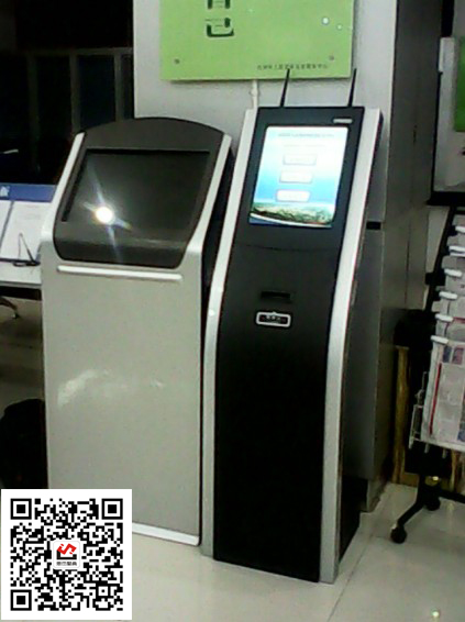 成都觸摸排隊機(jī) 自助查詢一體機(jī)體驗(yàn)店