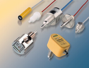 流量開關(guān)FCS-G1/2A4P-VRX/230VAC現(xiàn)貨