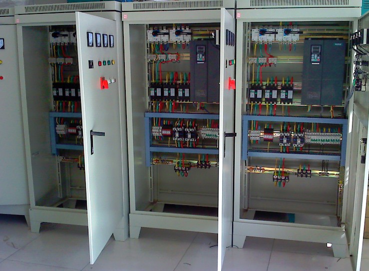 變頻器、變頻器成套柜、配電箱、配電柜、PLC控制柜