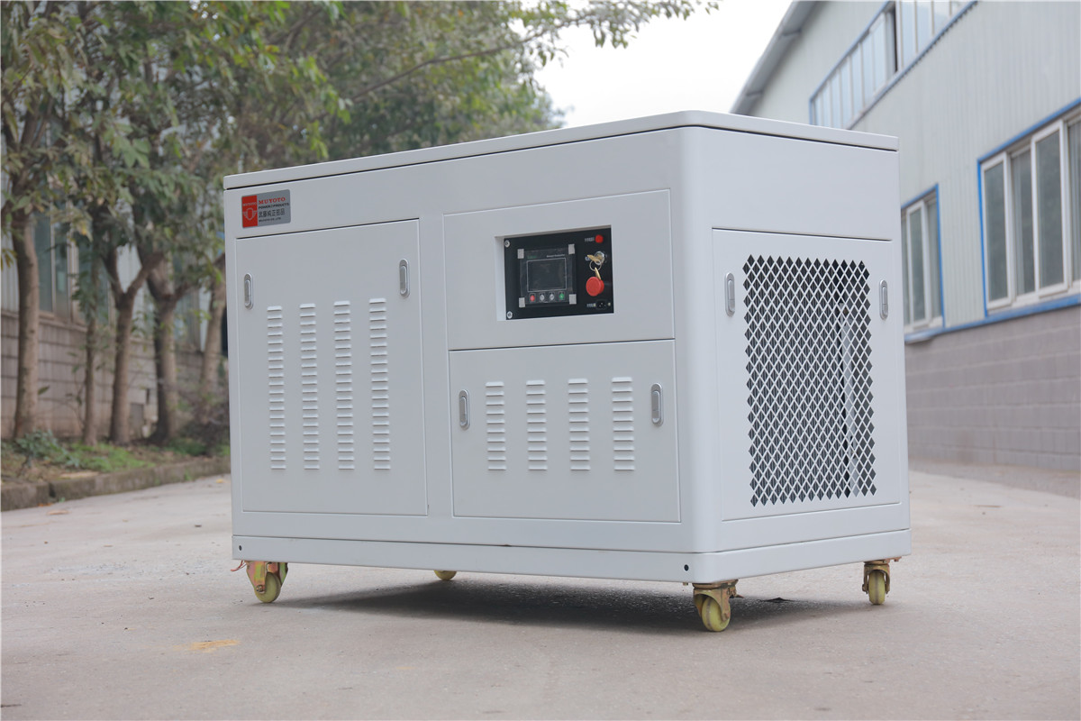 25KW靜音6kw小型汽油發(fā)電機(jī)