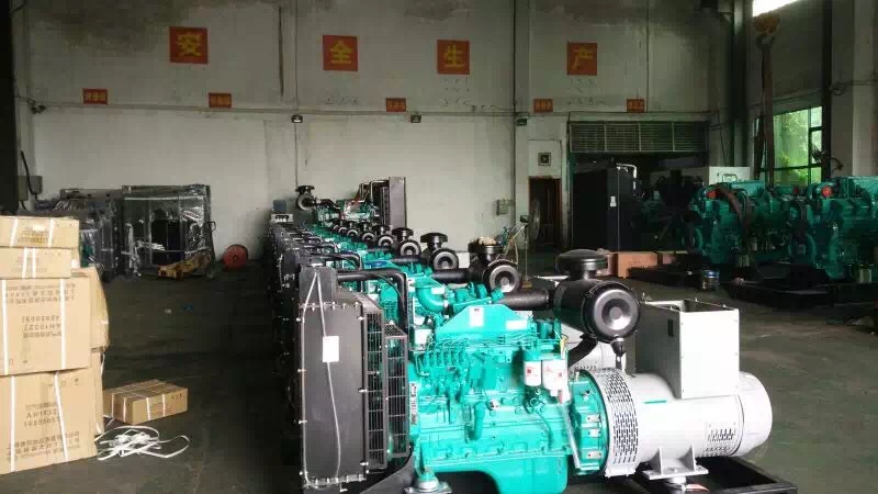 外?；厥瞻l(fā)電機出租大小都可