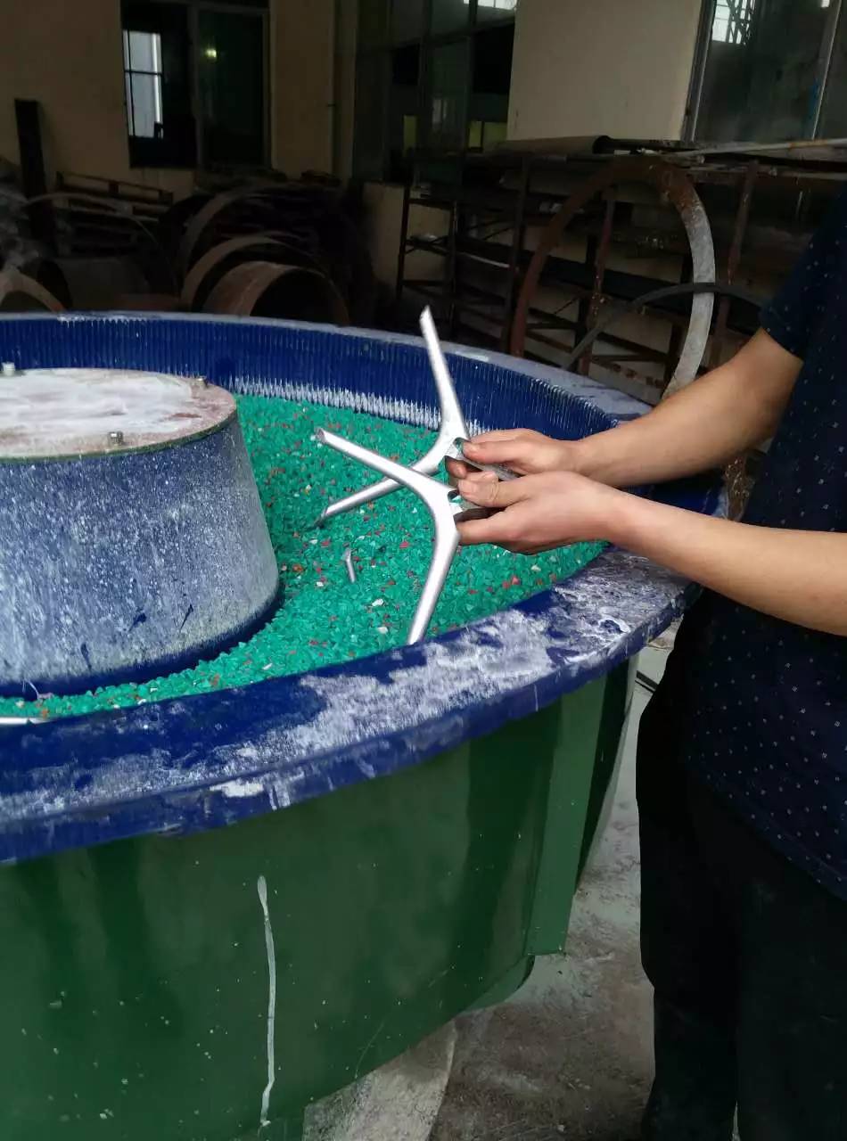 振動(dòng)研磨機(jī)，東莞振動(dòng)研磨機(jī)，廣州振動(dòng)研磨機(jī)，廣東振動(dòng)研磨機(jī)